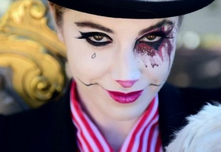 A máscara de Halloween para cada signo