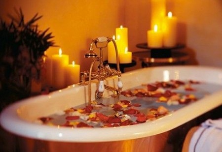 Banho de sedu&ccedil;&atilde;o para atrair o amor ou para melhorar a sua rela&ccedil;&atilde;o