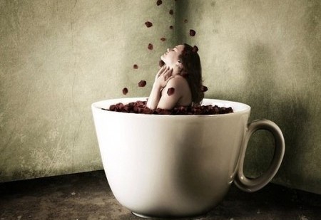 Banho de limpeza espiritual com café