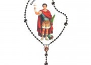 Rezar o poderoso Terço de Santo Expedito